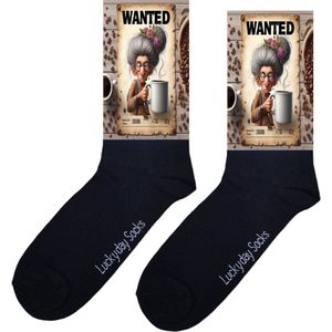 Wanted - Liefste Oma - Oma - Hou van je - Verjaardag - Oma cadeau - Grootmoeder Sokken met tekst - Cadeau voor vrouw en man - Sokken kado- Verjaardags cadeau voor hem en haar - Moederdag - LuckyDay Socks - Maat 37-44