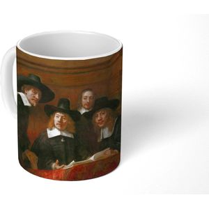 Mok - Koffiemok - De staalmeesters - Schilderij van Rembrandt van Rijn - Mokken - 350 ML - Beker - Koffiemokken - Theemok