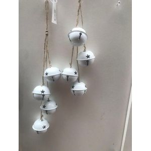 Set van 2 ornamenten Thalia elk met 4 witte bellen 5.5cm op slinger