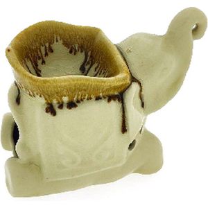 Aromabrander – Aromaverdamper – Handgemaakt – Keramiek - Aroma diffuser – Olieverdamper - Aromadamper theelicht –– Olifant vierkant crème/bruin