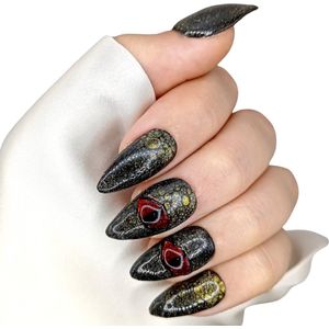 SD Press on Nails - Nagelset No. 120 Dragoon - Plaknagels - Gelnagels - 20 stuks - Handgemaakte Nagels - Gothic - Cosplay - Zwarte Nagels met dragon eye - Medium Stiletto - Halloween - Gellak - Nail Art - Nagellijm - Accessoires