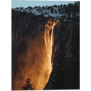 WallClassics - Vlag - Lichtgevende Waterval - 30x40 cm Foto op Polyester Vlag