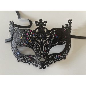CHPN - Masker - Spannend masker - Gemaskerd bal - Oogmasker - Venetiaans masker - Mask - Verkleden - Bal - Carnaval - Zwart