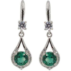 Zilveren Oorbellen met Smaragd en zirkonia - Zilveren Dames Oorbellen met Smaragd en Zirkonia - Dames Smaragd Orbellen - Zilver 925 - Amona Jewelry