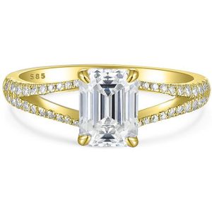 Emelise - 14k Geelgouden Smaragd Geslepen Moissanite Ring met Split- 14k GeelgoudenShank en Zijstenen - 1 karaat.