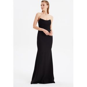 Trendyol Standaard mouw Strapless vis Zwarte kraag Gedetailkunstleerde lange avondjurk TPRSS21AE0121