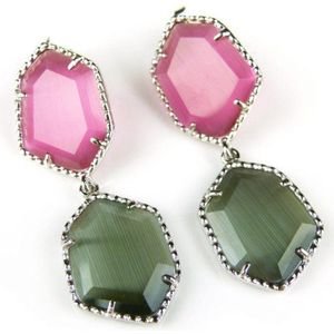 Zilveren oorringen oorbellen Model Hexagon met roze en grijze stenen