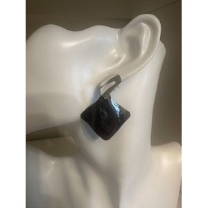 Zwarte vintage oorbellen | Moederdag | Verjaardagscadeau| Cadeautje| Valentijnsdag| Kado | sieraden | vaderdag | oorbellen | oorsieraden