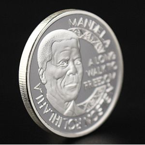 Allernieuwste.nl® Nelson Mandela Herdenkingsmunt Verzilverd Cadeau - Een Legende Geschenk Idee - Zilver verzilverd - Ø 40 mm