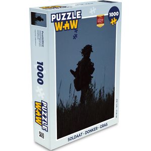 Puzzel Soldaat - Donker - Gras - Legpuzzel - Puzzel 1000 stukjes volwassenen