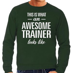 Awesome trainer - geweldige trainer cadeau sweater groen heren - Vaderdag / verjaardagkado trui M