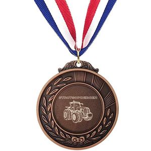 Akyol - trots op de boer medaille bronskleuring - Boer - boer - tractor - boerderij sleutelhanger - boerenzakdoek rood - cadeau - trots op de boer - gegraveerd sleutelhanger - gegrafeerd - no farmers no food