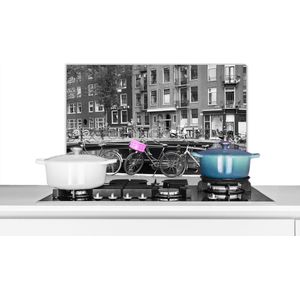 Spatscherm keuken 70x50 cm - Kookplaat achterwand Amsterdamse grachten met roze fietskrat - Muurbeschermer - Spatwand fornuis - Hoogwaardig aluminium