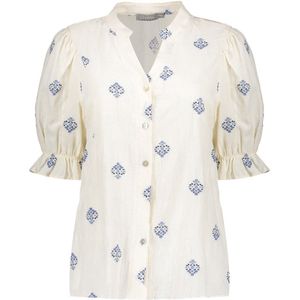 53388-70 Blouse embroidery