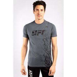 UFC Venum Authentic Fight Week T-shirt Grijs maat L