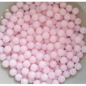 Glazen kralen van 6mm, imitatie Roze Opaal. Per 2 snoeren van 45cm (= 90cm rijglengte)