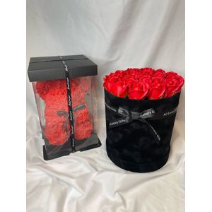 AG Luxurygifts Rozen box - flowerbox - cadeau box - gift - Valentijnsdag cadeau - moederdag - soap roses - rozen beer - roses bear