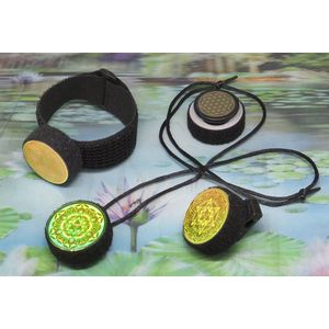 Scalaire hanger-armband met Schumann shungiet tegen straling