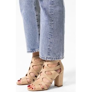 Sacha - Dames - Beige suède opengewerkte sandalen met hak - Maat 40
