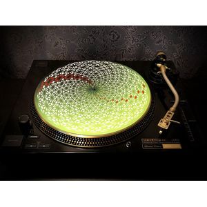 GEOMETRIC GREEN Felt Zoetrope Turntable Slipmat 12"" - Premium slip mat – Platenspeler - for Vinyl LP Record Player - DJing - Audiophile - Original art Design - Psychedelic Art