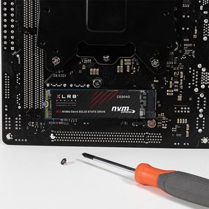 PNY CS3040 M.2 4 TB PCI Express 4.0 3D NAND NVMe