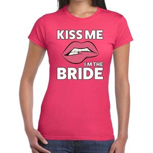 Kiss me I am The Bride t-shirt roze dames - feest shirts dames - vrijgezellenfeest kleding L
