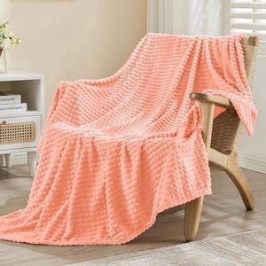 Zachte fleece deken - warm en gezellig - 130 x 150 cm - witte kleur