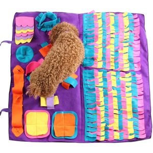 Honden activiteiten en snuffelmat multi coloured - honden speelgoed - likmat - snuffeldeken - honden speelgoed