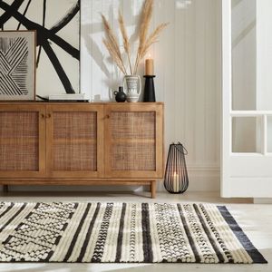 Flycarpets Berber Design Vloerkleed - Sabri - Laagpolig - Zwart / Wit - 160x230 cm