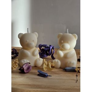 2 beer vormige kaarsen - handgemaakte - decoratie kaarsen - vegan