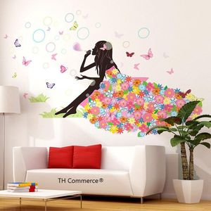 MUURSTICKER  - FEE BELLENBLAAS MET BLOEMEN - WANDDECORATIE - KINDERKAMER - BABYKAMER - MEISJE - nr 6962