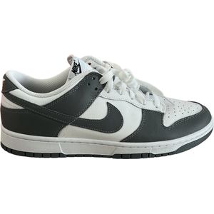 Nike Dunk Low - Maat 46 - Heren Sneakers - Grijs/Wit