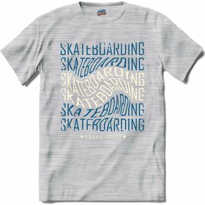 Skateboarding Urban Style | Skaten - Skateboard - T-Shirt - Unisex - Donker Grijs - Gemêleerd - Maat XXL