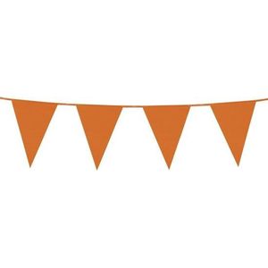 Oranje Plastic Buiten Feest Slinger 100 Meter - 100M Vlaggenlijnen - Vlaggen Lijn -  EK 2020 - Koningsdag vlaggenlijn - WK / EK versiering - Oranje Slingers - Oranje Vlagpunten