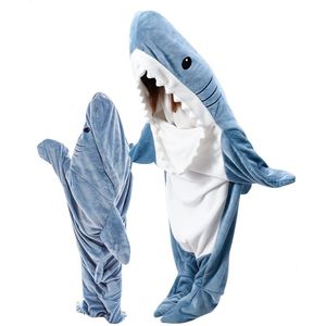 Evelynda™ Shark Blanket™ Blauw - Onesie - Haai Deken - Hoodie Deken - Shark Blanket - Fleece Deken - Maat S - Voor Lengte 100CM TOT 120CM