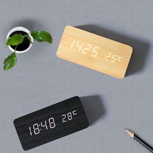 Desk Houten klok Digitaal Instelbare Helderheid 3 Set Alarm Spraakbesturing Grote Weergavetijd Temperatuur, Datum USB-voeding Voor Thuis Kinderen Slaapkamer Kantoor AC11 Black_White