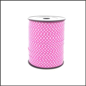 Premium Roze Stiplint - Krullint - Cadeaulint - Verpakkingslint - Breedte: 10 mm - Rollengte: 250 m - Gemakkelijk te Verwerken - Te Splitten - Dikke Kwaliteit - Stijlvolle Roze Kleur met Witte Stippen - Voor Creatieve Inpak- en Decoratieprojecten