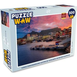 Puzzel Vurige zonsondergang achter de Tafelberg en boven Kaapstad - Legpuzzel - Puzzel 500 stukjes