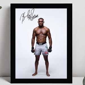 Kamaru Usman Ingelijste Handtekening – 15 x 10cm In Klassiek Zwart Frame – Gedrukte handtekening - UFC - Conor McGregor - The Nigerian Nightmare