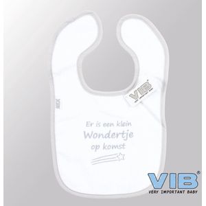 VIB® - Slabbetje Luxe velours - Er is een klein wondertje op komst (Wit-Grijs) - Babykleertjes - Baby cadeau