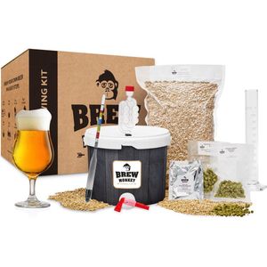 Brew Monkey Plus Tripel - Bierbrouwpakket - Zelf Bier Brouwen Bierpakket - Startpakket - Gadgets Mannen - Cadeau - Cadeau voor Mannen en Vrouwen - Bier - Verjaardag - Cadeau voor man - Verjaardag Cadeau Mannen