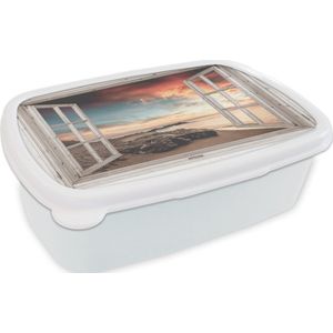 Broodtrommel Wit - Lunchbox - Brooddoos - Doorkijk - Strand - Zee - 18x12x6 cm - Volwassenen