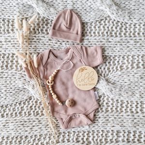 Gioia Giftbox essentials xs pinkstone - Meisje - Babygeschenkset - Kraamcadeau - Baby cadeau - Kraammand - Babyshower cadeau
