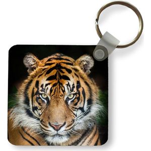 Sleutelhanger - Uitdeelcadeautjes - Sumatraanse tijger tegen een zwarte achtergrond - Plastic