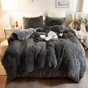 Foozzy Donkergrijs- Ultra zachte fluwelen Eenpersoons 140x200cm + 1 Kussensloop - Luxe - Warm - Uitstraling - Decoratie