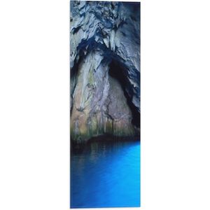 WallClassics - Vlag - Lichtgevend Blauw Water - 20x60 cm Foto op Polyester Vlag