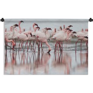 Wandkleed Flamingo  - Kudde flamingo's in het water Wandkleed katoen 180x120 cm - Wandtapijt met foto XXL / Groot formaat!