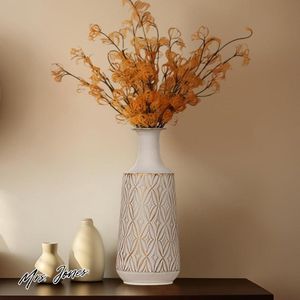 Mrs. Jones Grote Bloemenvaas voor Op De Vloer - Vintage Witte Vaas - 41cm Hoog - Rustieke Grote Vazen voor Binnenhuisdecoratie - Shabby Chic Vaas voor Pampasgras Kunstbloemen Twijgen Veren .
