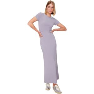 Trendyol Zwarte Bodycone/Pasvorm Met Ronde Hals, Elastische Gebreide Maxi-Kokerjurk Met Korte Mouwen Twoss24El00097
