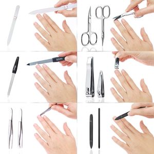 Manicureset Solingen - 12-delige manicure-pedicureset in kunstlederen etui handig en zacht - complete set met alles voor hand- en voetverzorging